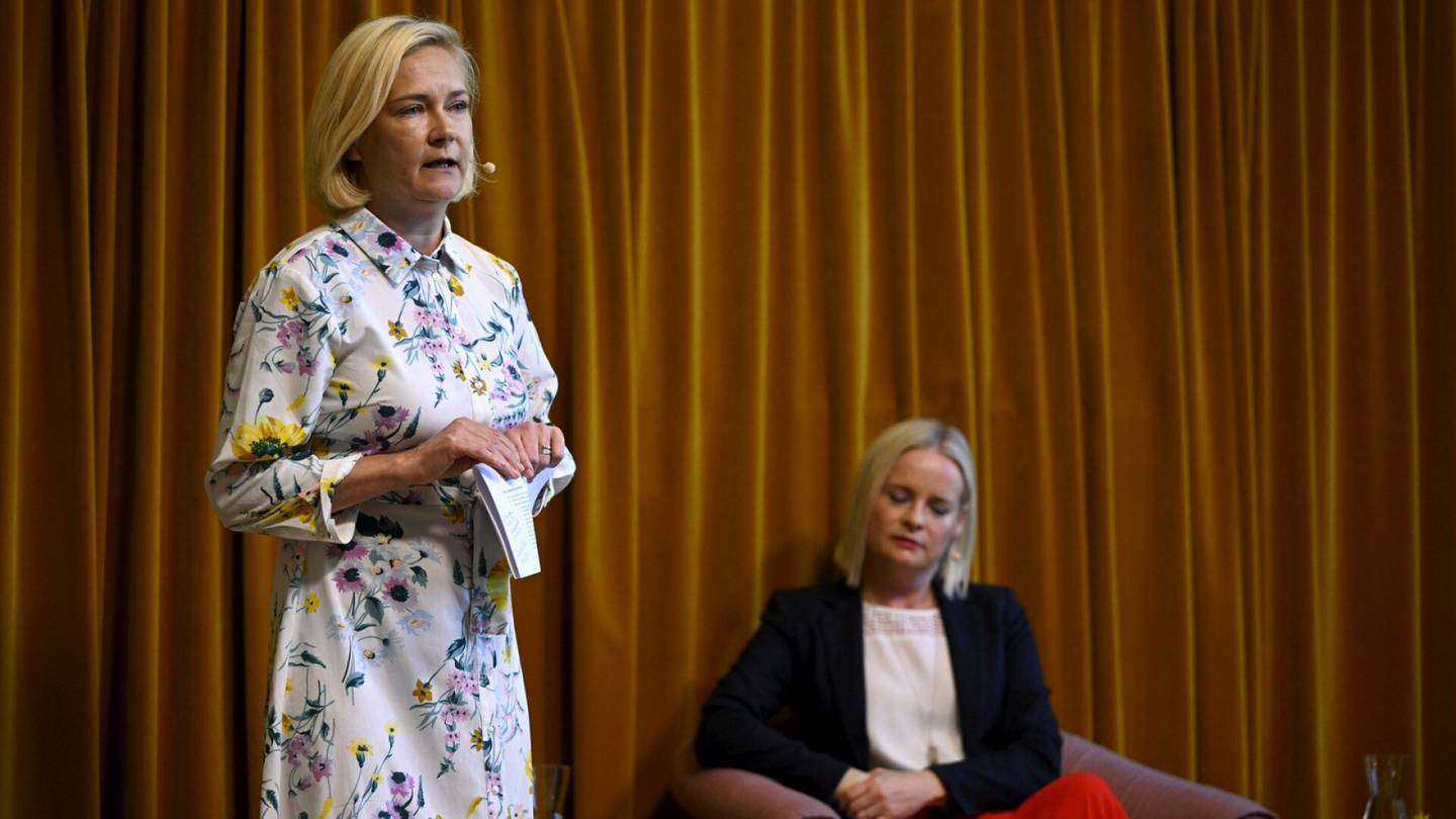 Oulun puukotus | Sisäministeri Rantanen tuomitsee ääri­oikeiston väki­vallan, mutta näkee laajemmankin ongelman