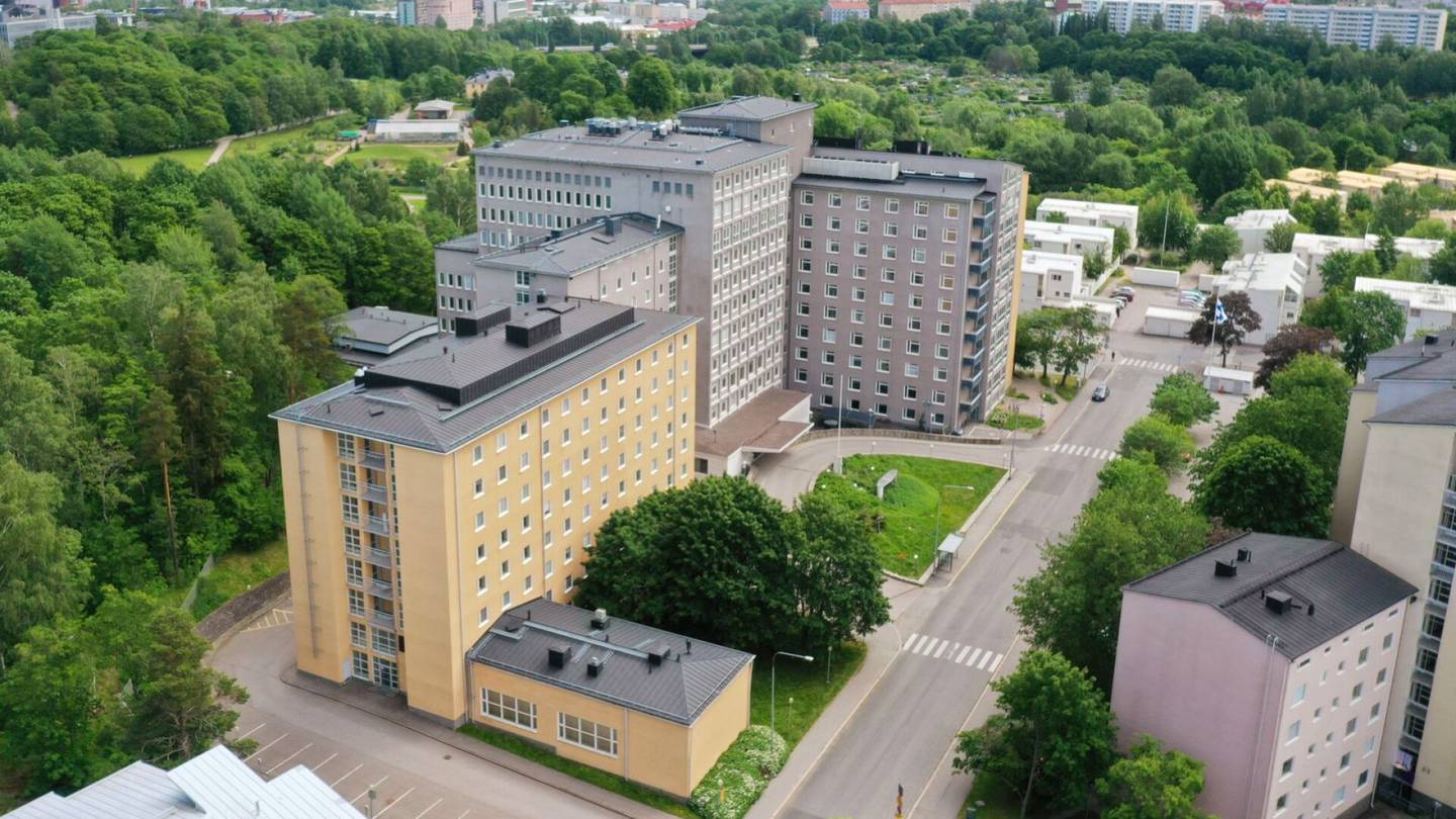 Kaupunkisuunnittelu | Helsinki järjestää kilpailun löytääkseen uutta käyttöä Kätilöopiston sairaalalle