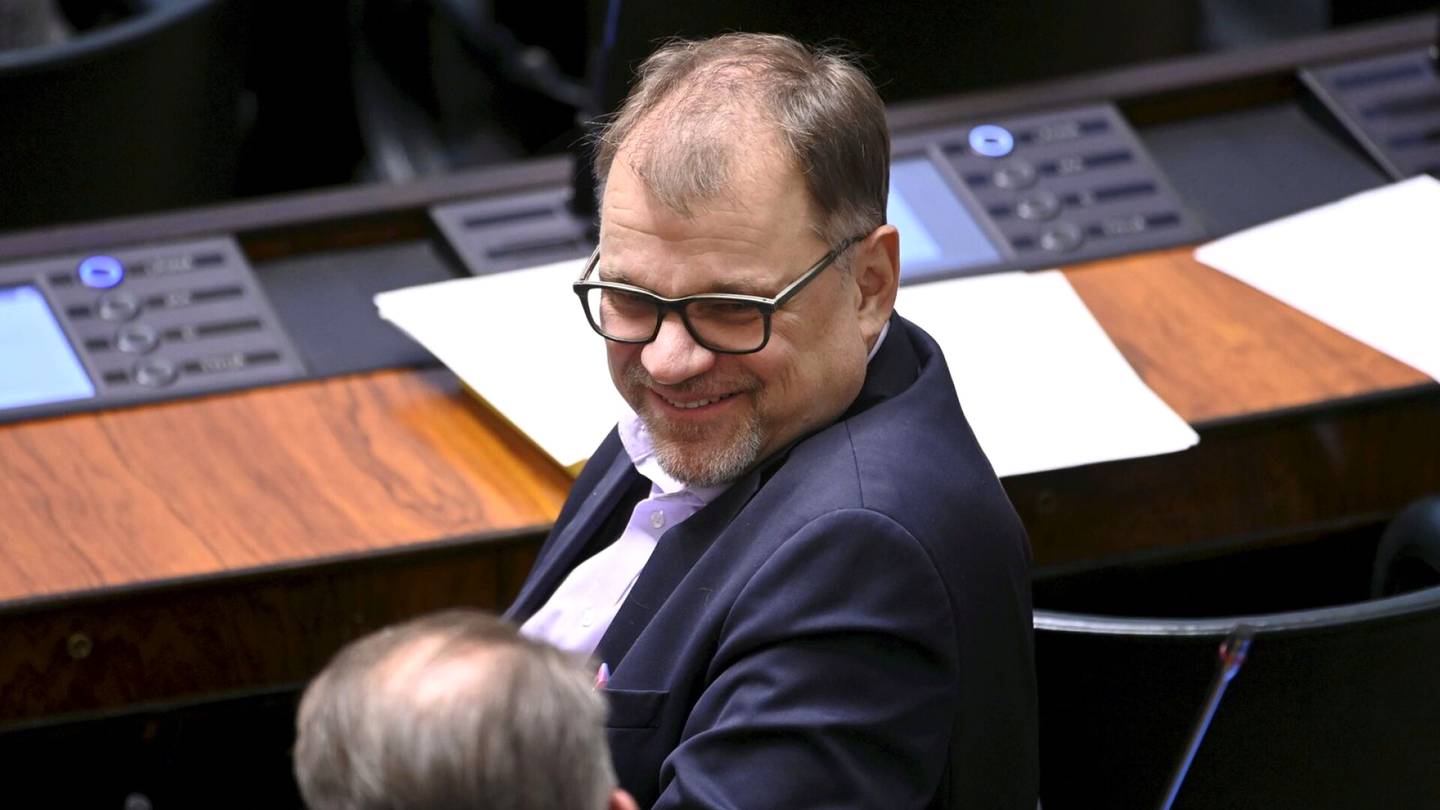 Tulot ja verot | Kansanedustajista parhaiten ansaitsi ex-pääministeri Juha Sipilä, toiseksi eniten Erkki Tuomioja