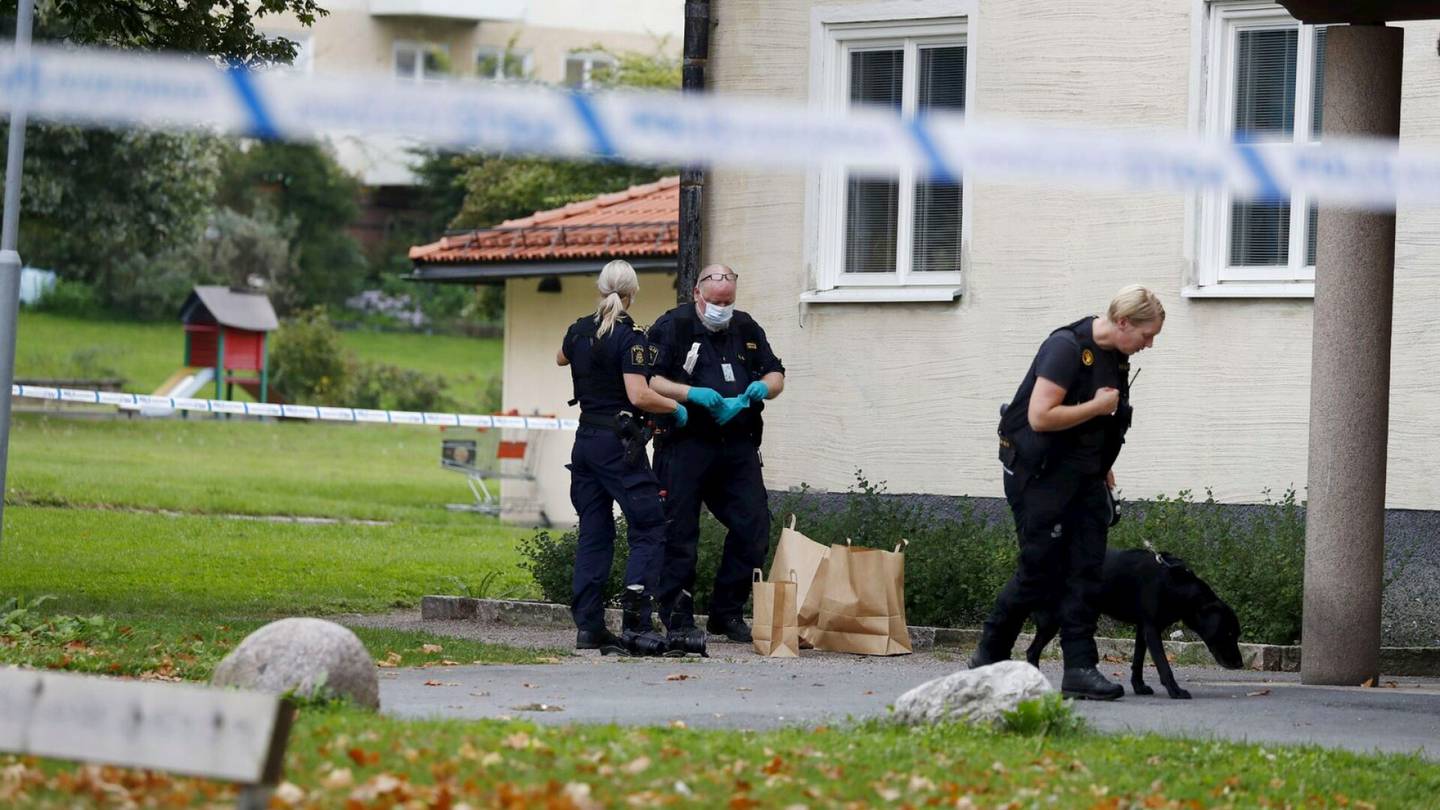 Ruotsi | Syyttäjä: 13-vuotiaan ampuminen liittyi jengi­rikollisuuteen