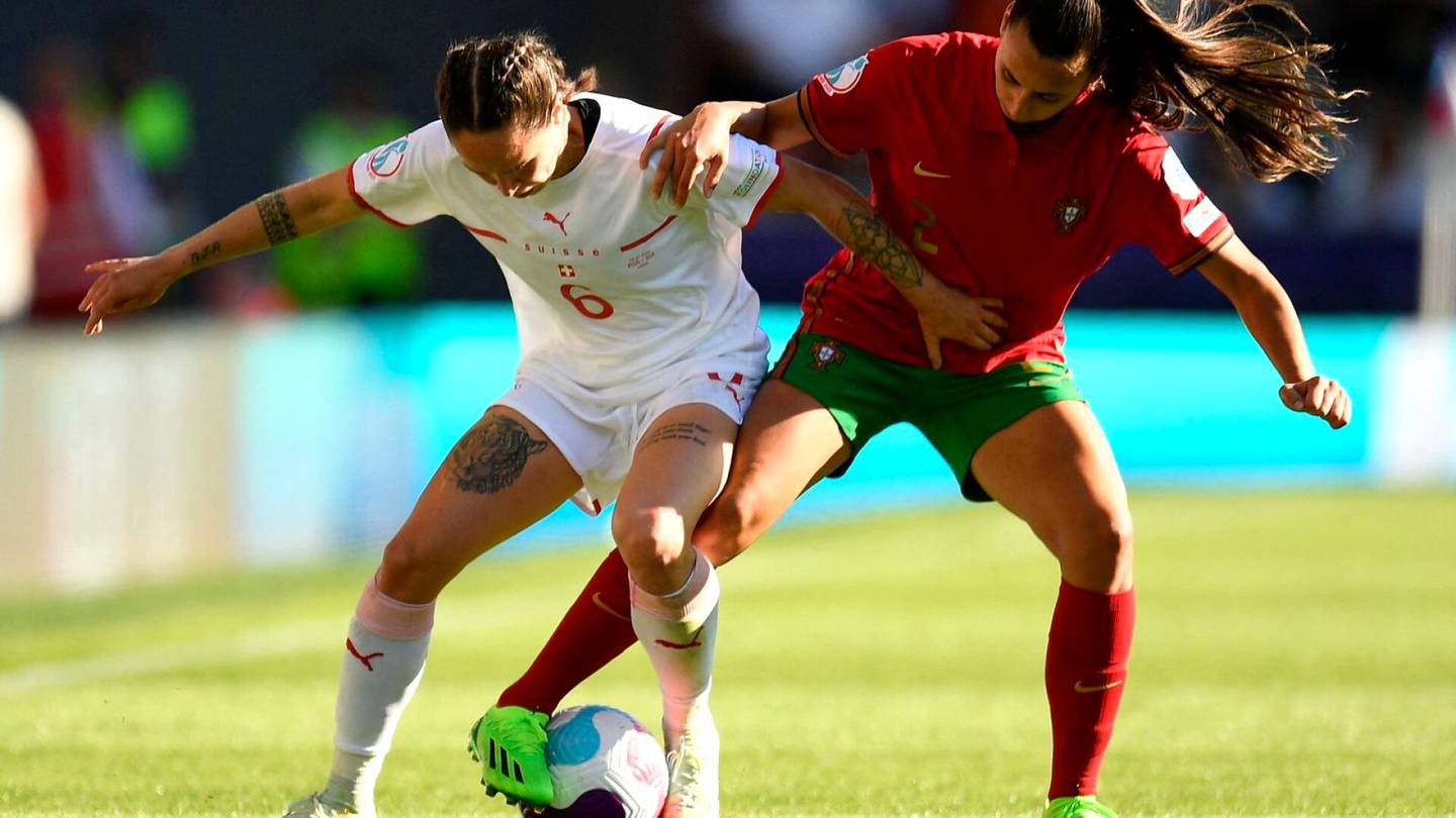 Jalkapallon EM-kisat | Sveitsin ärhäkkä alku hiipui, Portugali tuli uudella vaihteella toiselle puoliajalle ja iski tasoihin