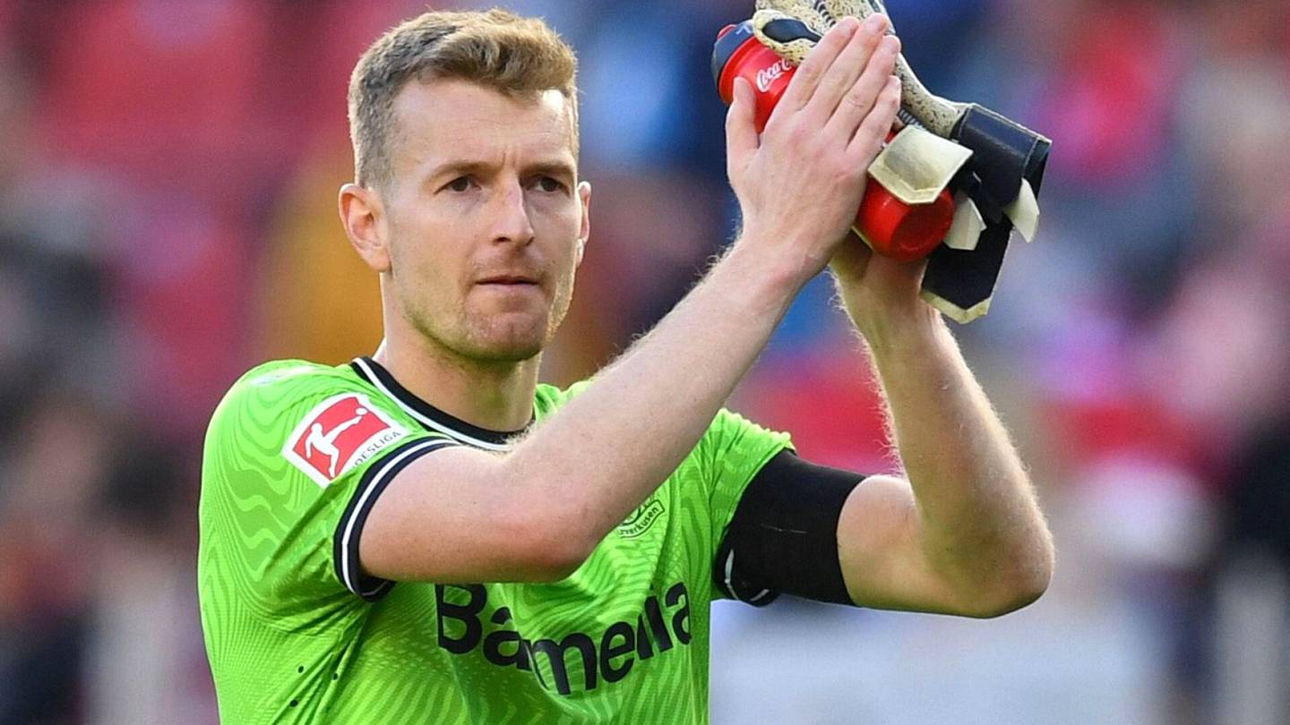 Jalkapallo | Hradeckyn Leverkusen nousi Bundesliigan kärkeen