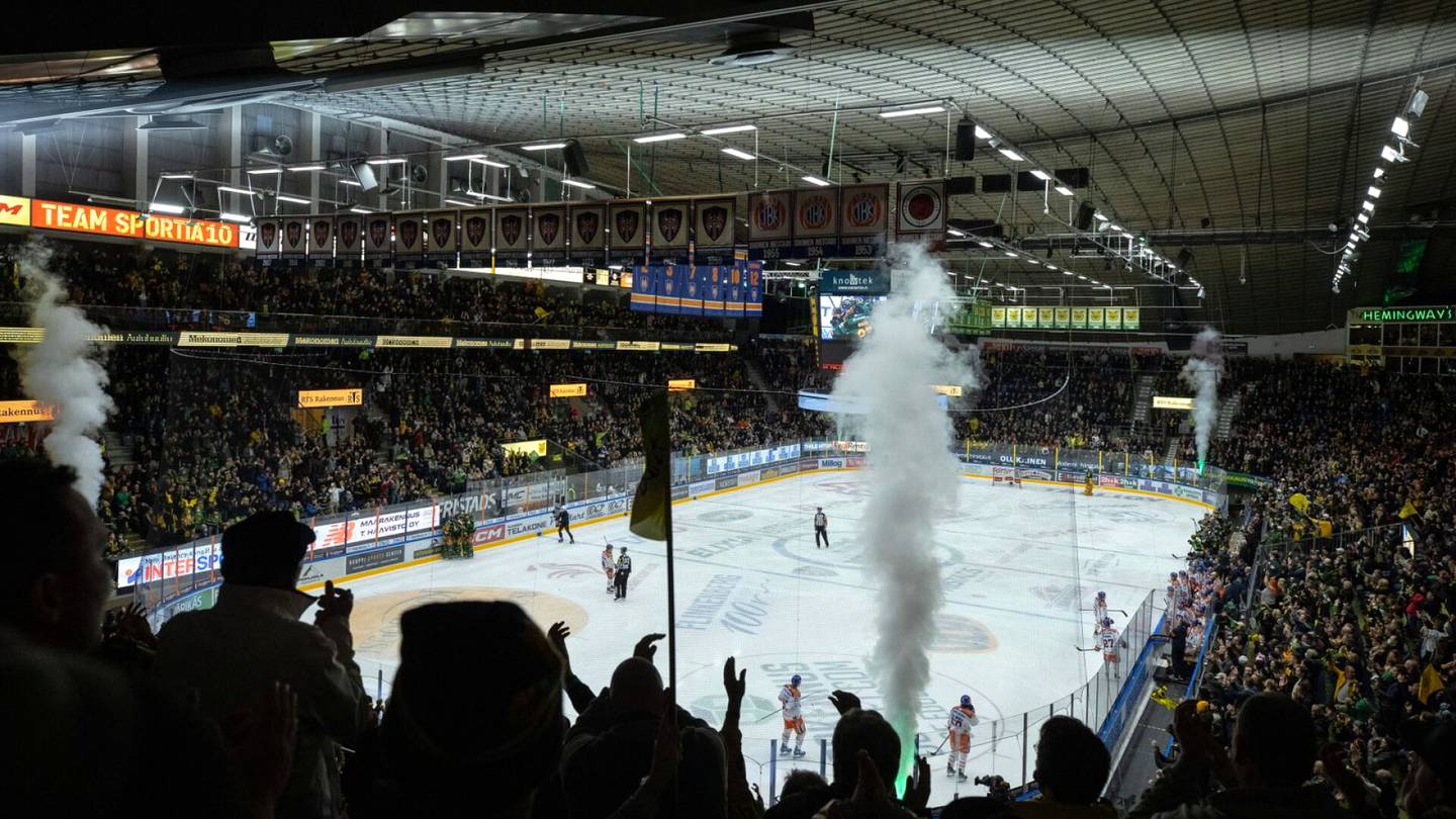 Jääkiekko | Ilves voitti Hakametsän viimeisessä paikallisottelussa Tapparan