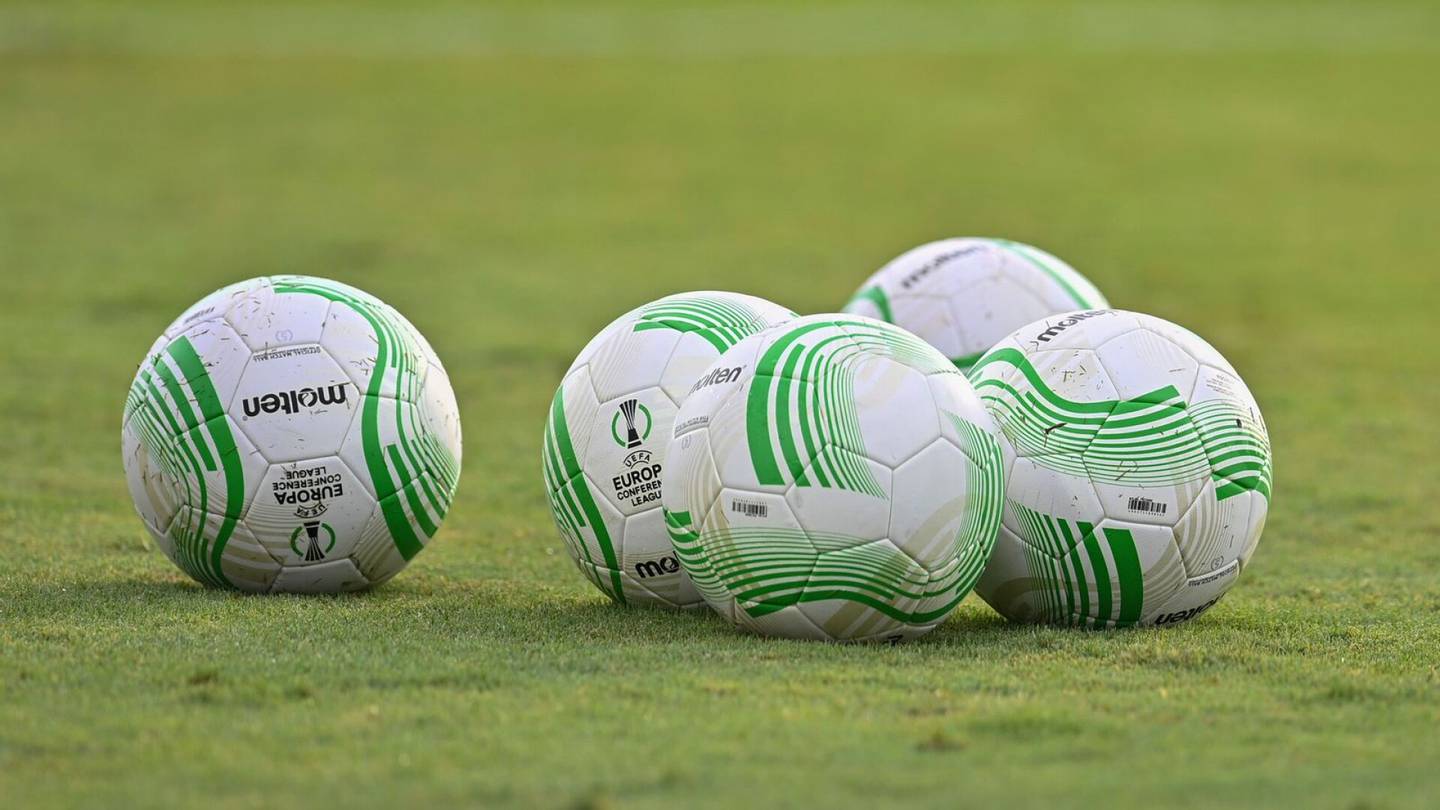 Jalkapallo | Irlantilaisseuran europelissä törkeä pilkkalaulu Elisabetille – seura pahoitteli fanien käytöstä