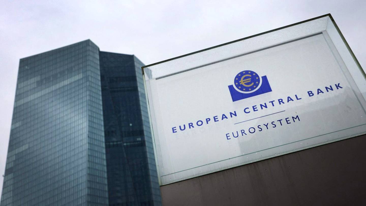 Korkojen nousu | Bloombergin ekonomisti­ennuste: EKP nostaa korkoaan vielä kerran