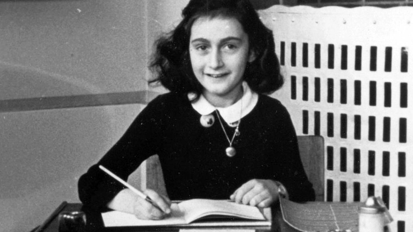 Ruotsi | Ruotsidemokraatit hyllytti poliitikon, joka kutsui Anne Frankia siveettömäksi