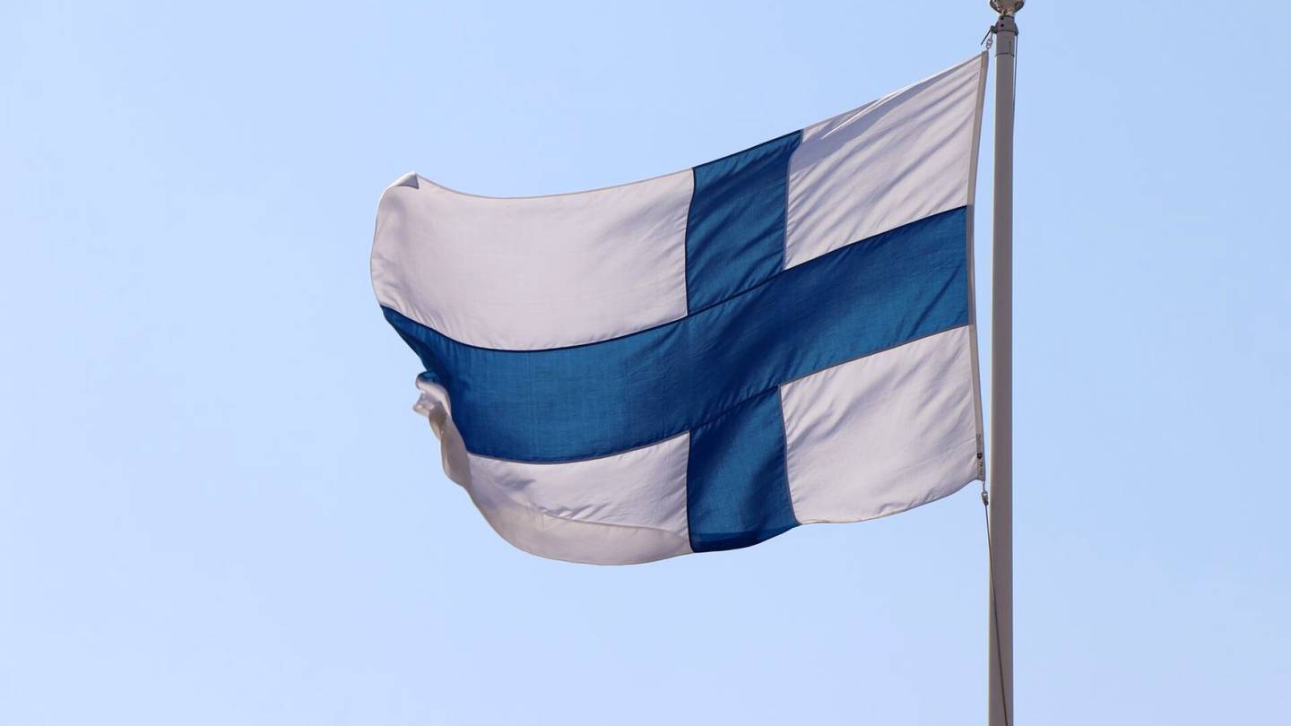 Lukijan mielipide | Kalenteriin tulisi lisätä Suomen kansallispäivä