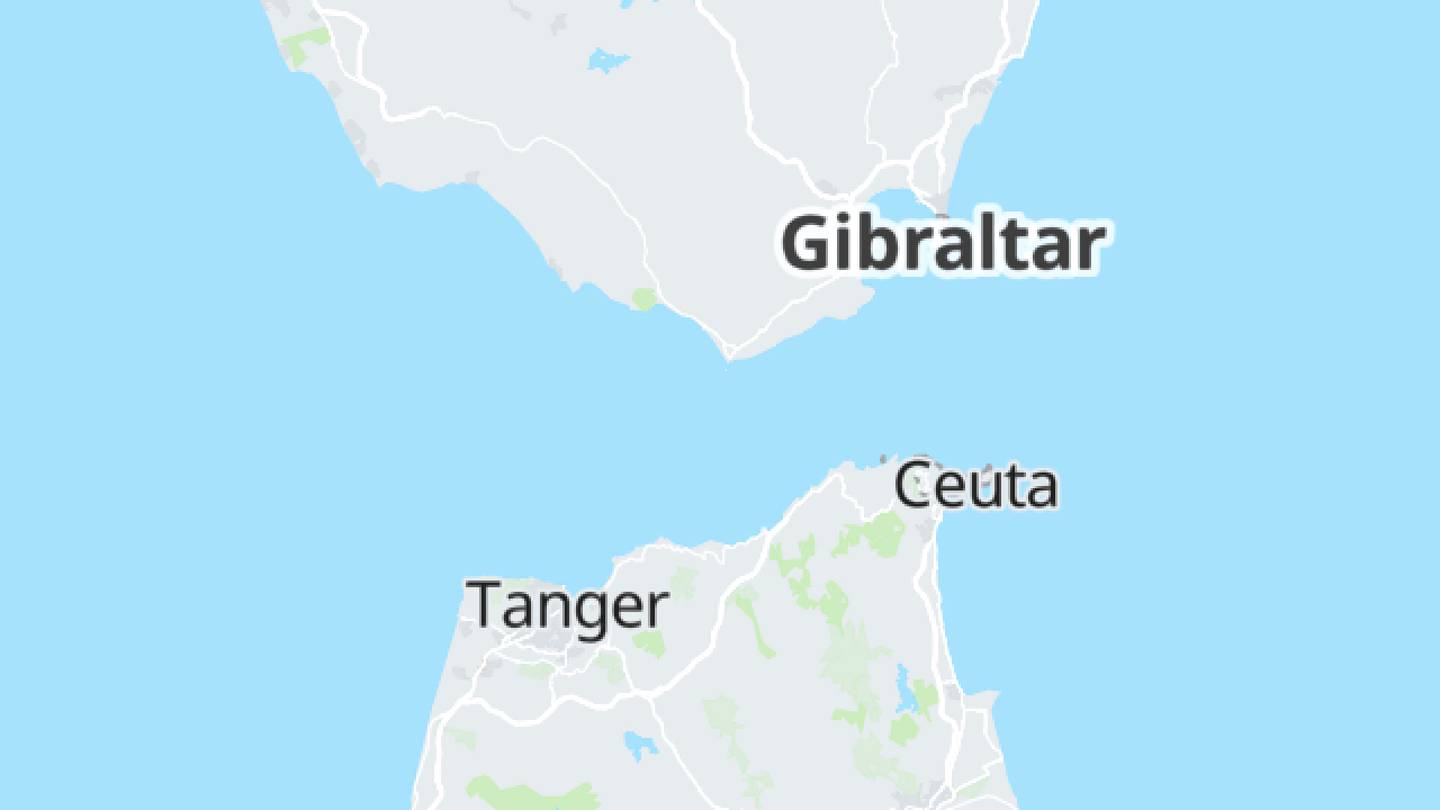Valaat | Miekkavalaat upottivat 15-metrisen purje­veneen Gibraltarin­salmessa