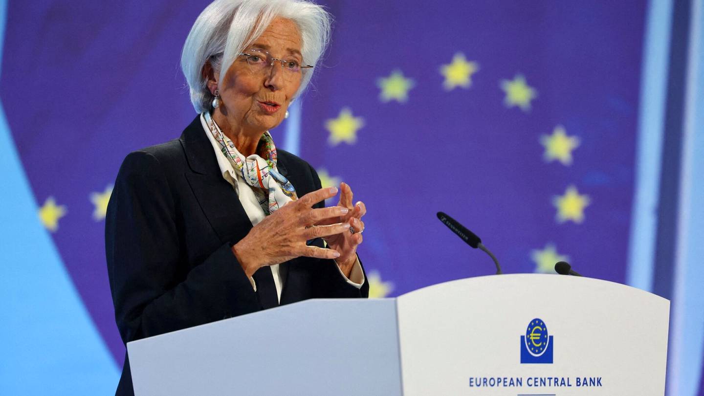 Rahapolitiikka | Euroopan keskuspankki päätti pitää korot ennallaan mutta vihjaa jo tulevasta koronlaskusta