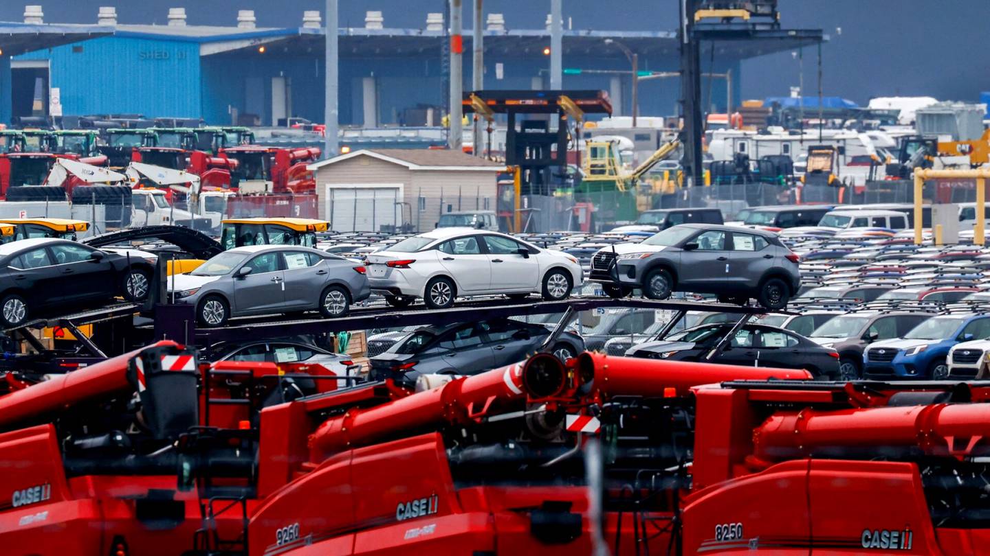 Baltimoren siltaturma | Silta­romahdus sulki yhden Yhdys­valtojen vilkkaimmista satamista – Näin se vaikuttaa