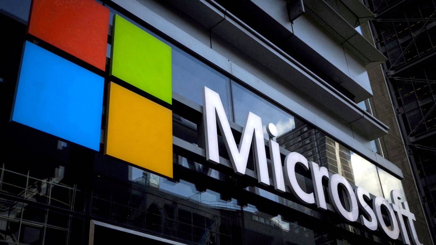 Teknologia | Sky News: Microsoft harkitsee tuhansien irti­sanomista