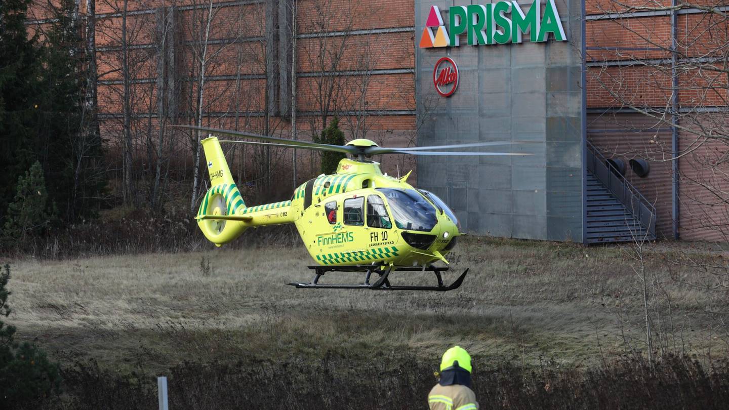 Tulipalot | Yksi loukkaantui tulipalossa Nurmi­järvellä – kuljetettiin poikkeuksellisesti heli­kopterilla sairaalaan