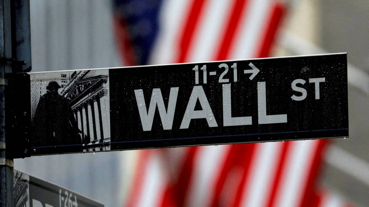 Yhdysvallat | Goldman Sachs: Osake­markkinat voivat laskea vielä 25 prosenttia, jos taantumasta tulee vakava