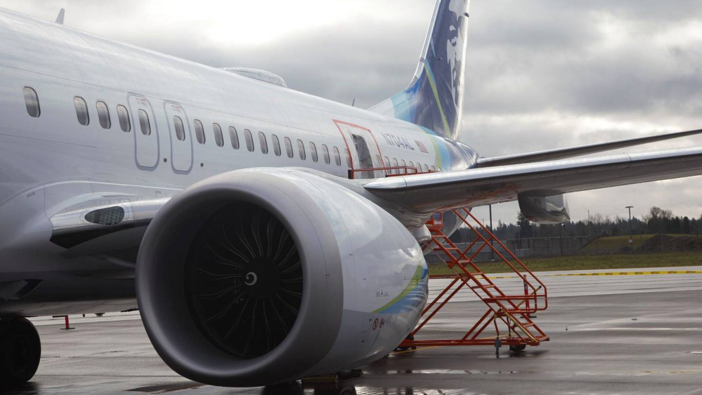 Lentoliikenne | United Airlines löysi Boeing 737 MAX 9 -mallin koneistaan löysiä pultteja