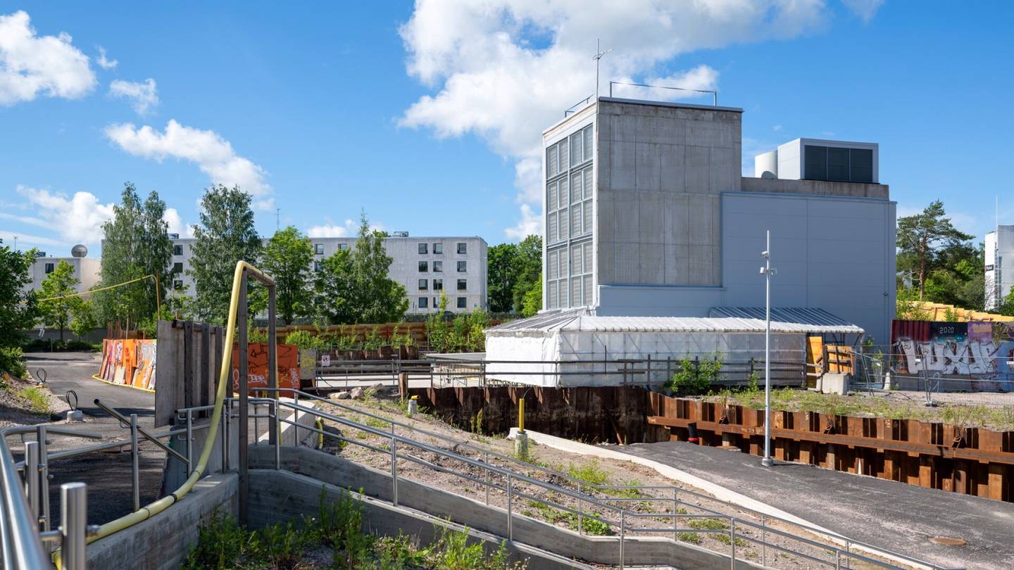 Rakentaminen | Rakennus­hanke Espoon Kiven­lahdessa on jumiutunut patti­tilanteeseen, tilanne kestänyt jo vuosia