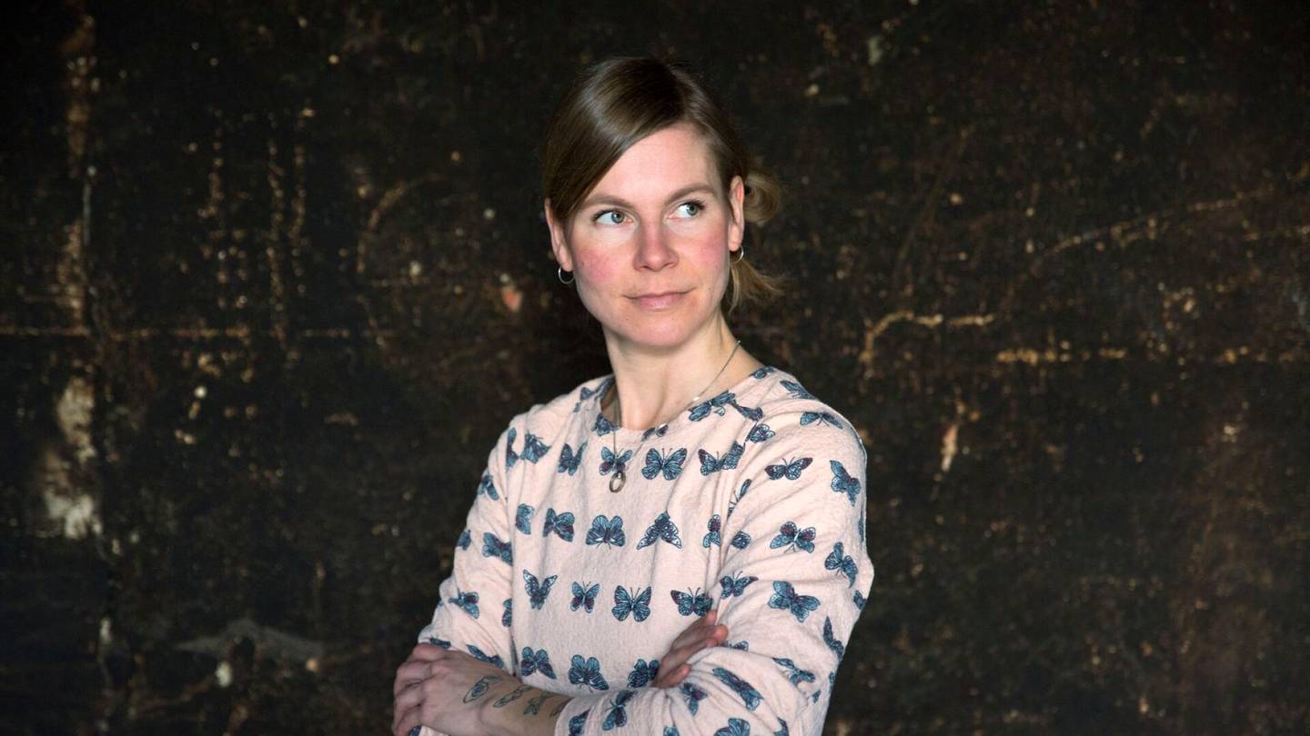 Musiikki | Yleisradio valitsi harpisti-laulaja Laura Hynnisen ”selittämättömän” Otilian vuoden 2021 levyksi