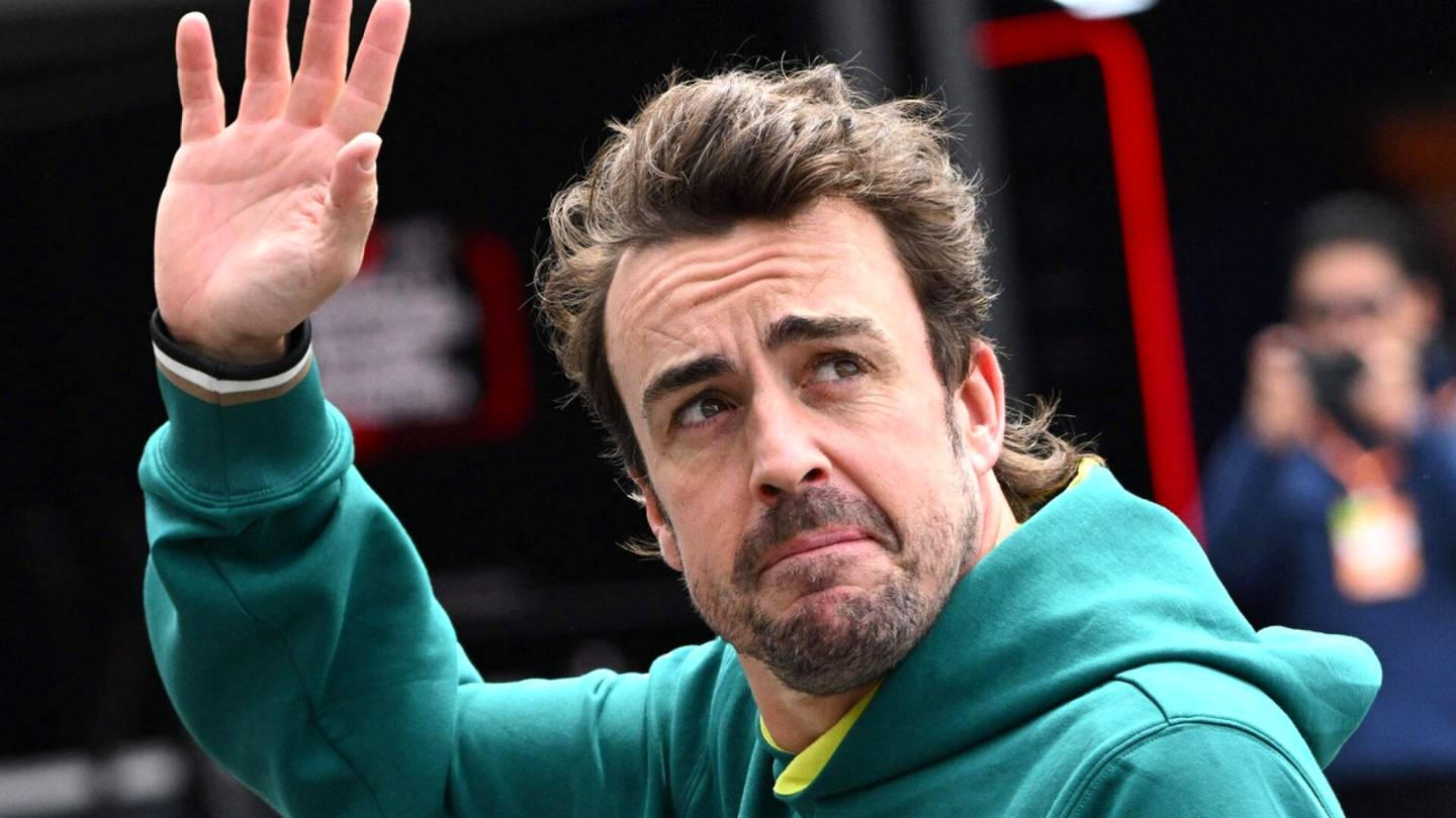 Formula 1 | ”Olen täällä jäädäkseni” – Fernando Alonso jatkaa F1-sarjassa ainakin 45-vuotiaaksi
