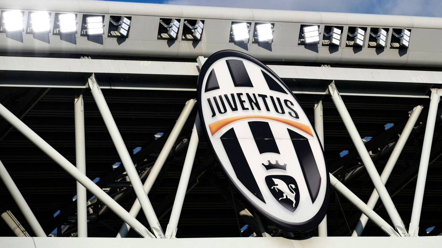 Jalkapallo | Uusi käänne: Juventus menettääkin kymmenen pistettä