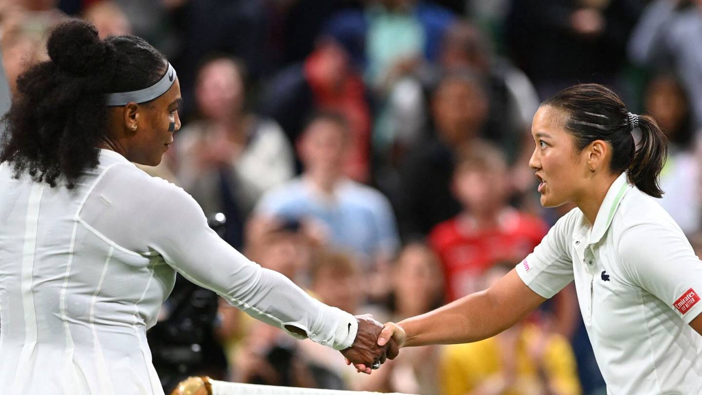 Tennis | Yleisön suursuoskki Serena Williams hyvästeli Wimbledonin sydäntä särkevässä trillerissä