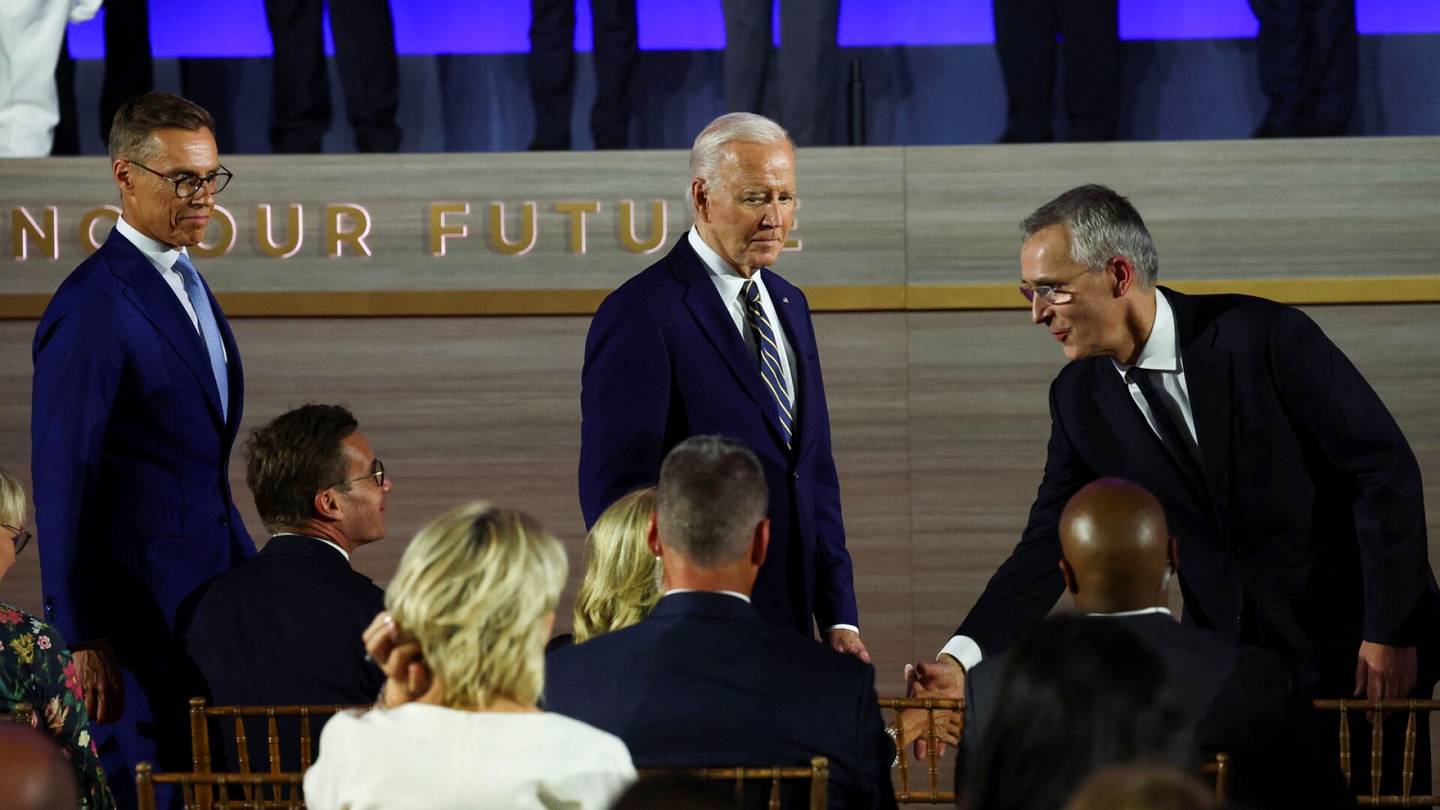 Naton huippukokous | Stubb keskusteli Bidenin kanssa Naton 75-vuotis­juhlallisuuksien yhteydessä – Biden mainitsi Suomen Nato-puheessaan