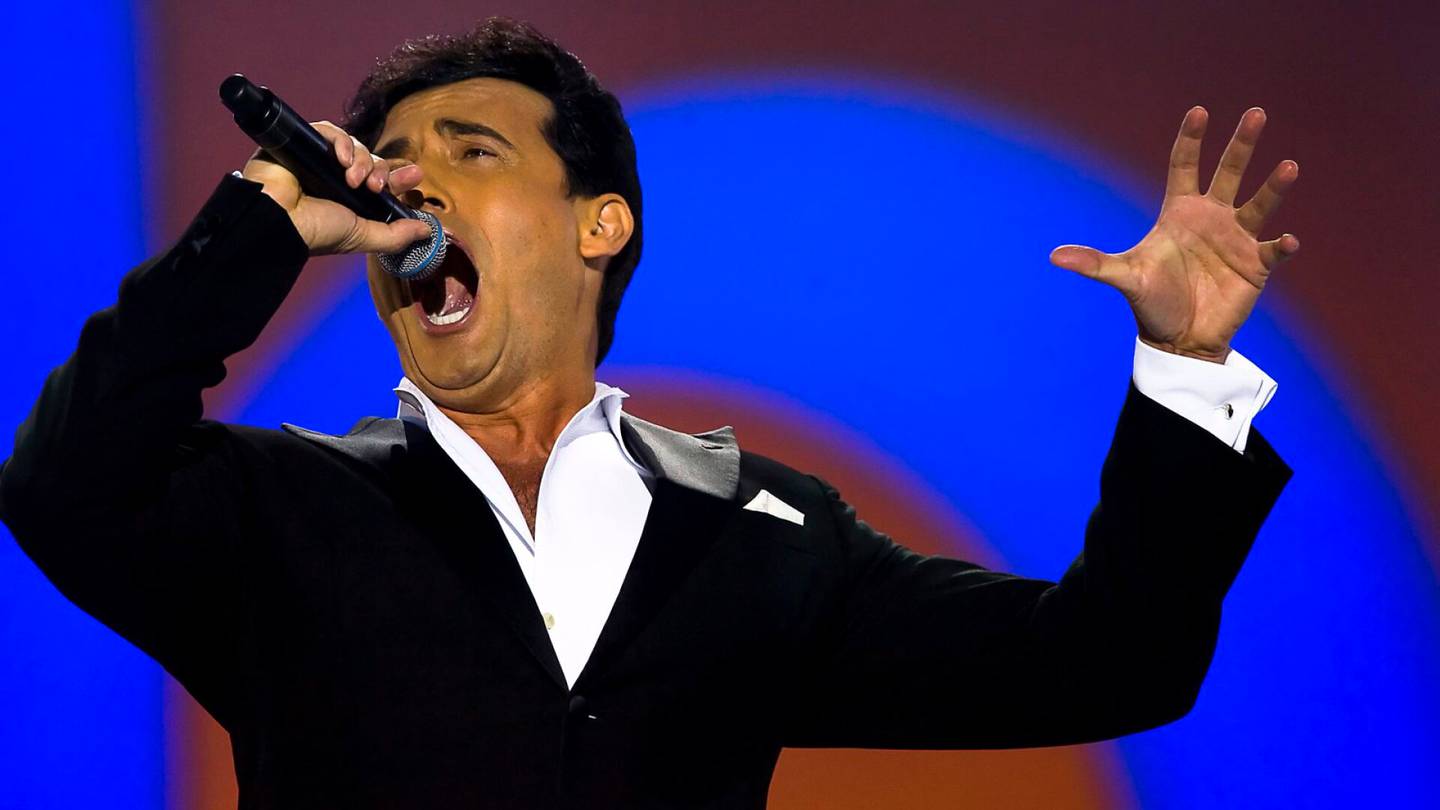 Kuolleet | Il Divo -laulaja Carlos Marin, 53, on kuollut