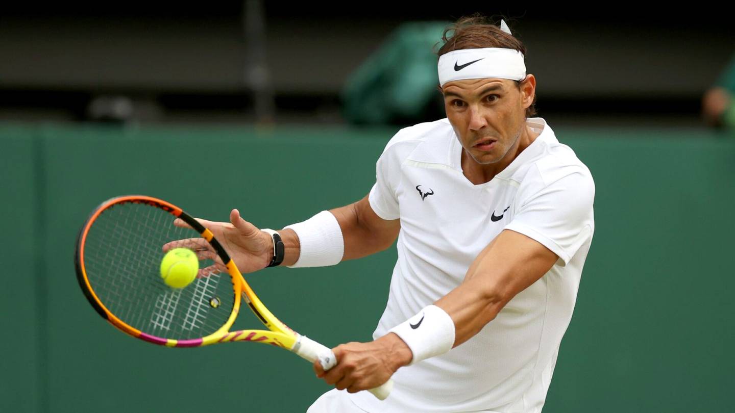 Tennis | Lehti: Rafael Nadalilla repeämä vatsalihaksissa – aikoo silti pelata Wimbledonin välierissä