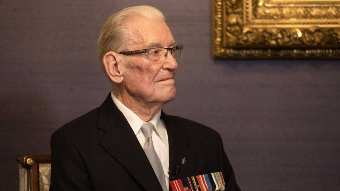 Kuolleet  | Puolustus­voimain entinen komentaja kenraali Jaakko Valtanen on kuollut