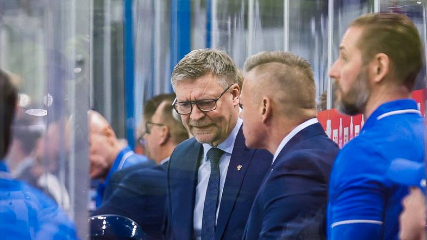 Jääkiekon MM-kisat | Jukka Jalonen avautui tuomareista: ”Olisi toivonut jonkun jäähyn myös vastustajalle”