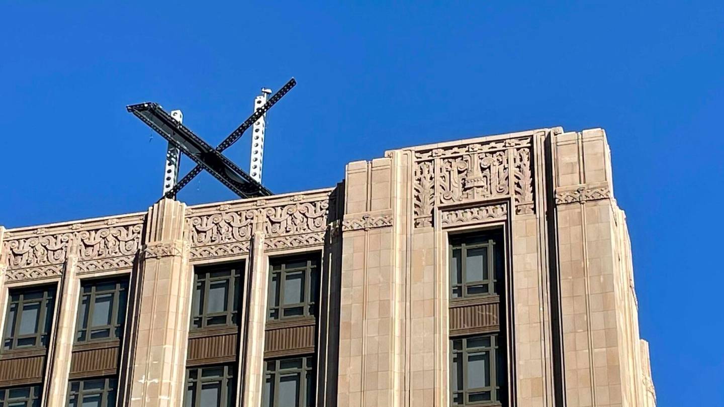 Twitter | Katolle nousi jättimäinen X-kirjain – San Franciscon kaupunki avasi siitä tutkinnan