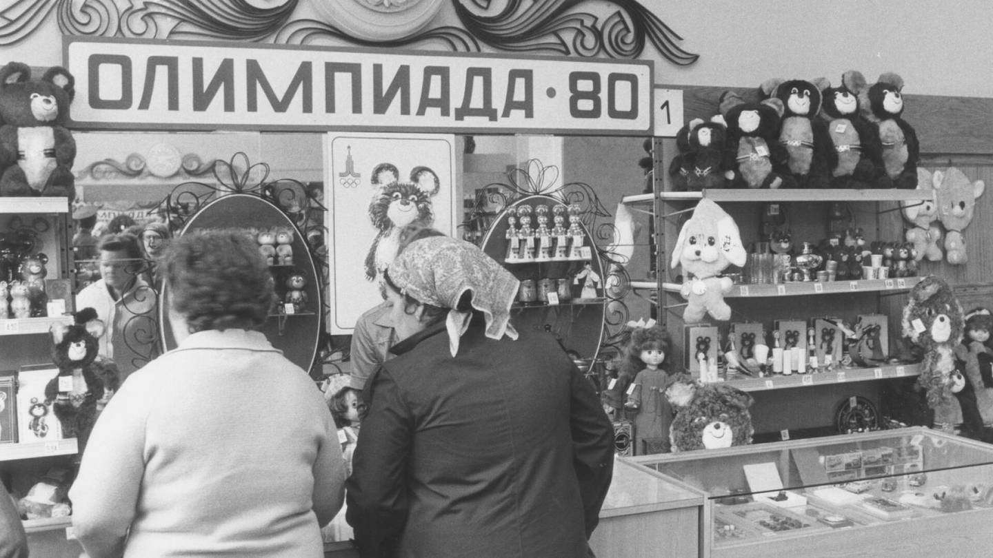 Venäjä | Verovapaat valuuttakaupat palaavat Moskovan ja Pietarin katukuvaan