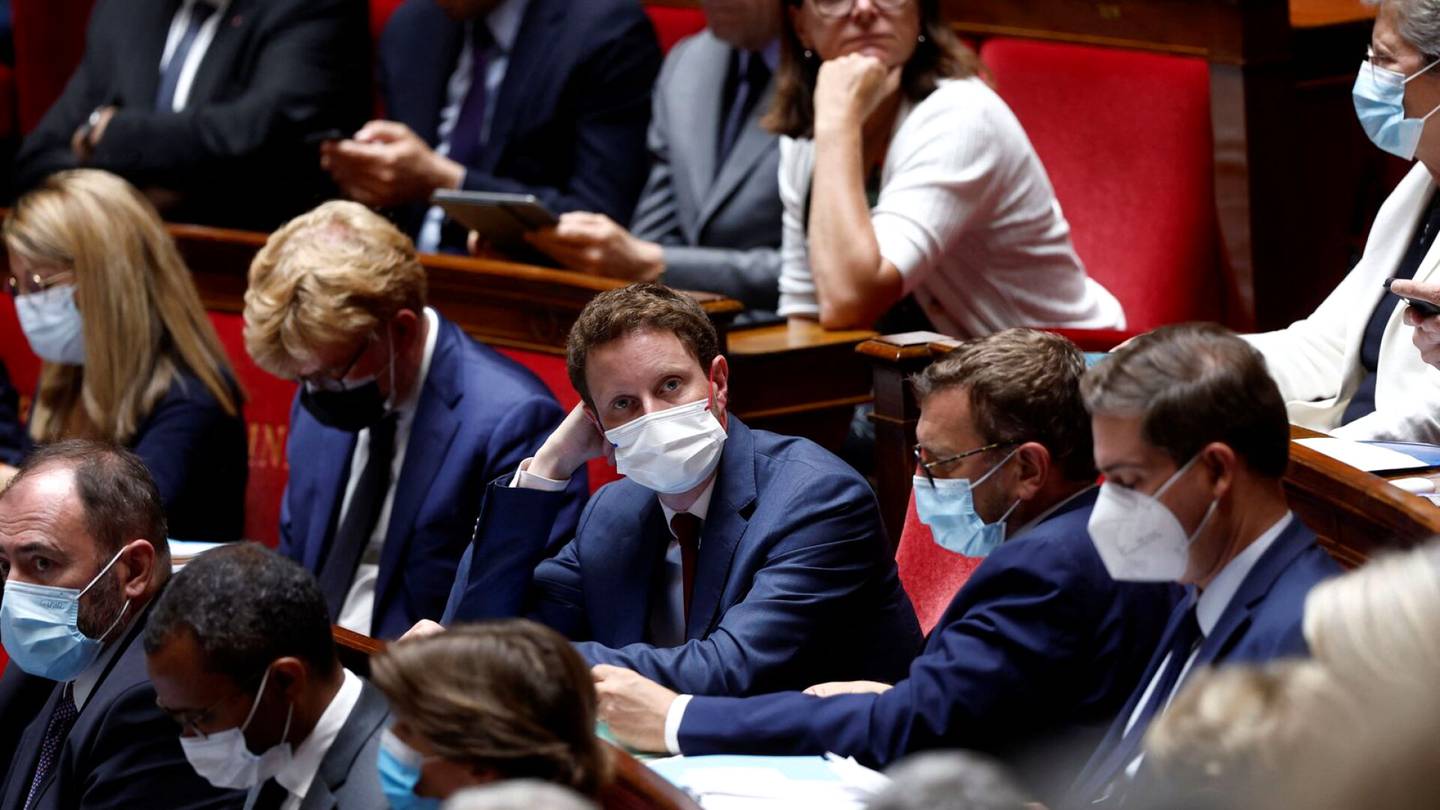 Ilmailu | Ranskan hallitus haluaa EU:n rajoittavan yksityiskoneiden päästöjä