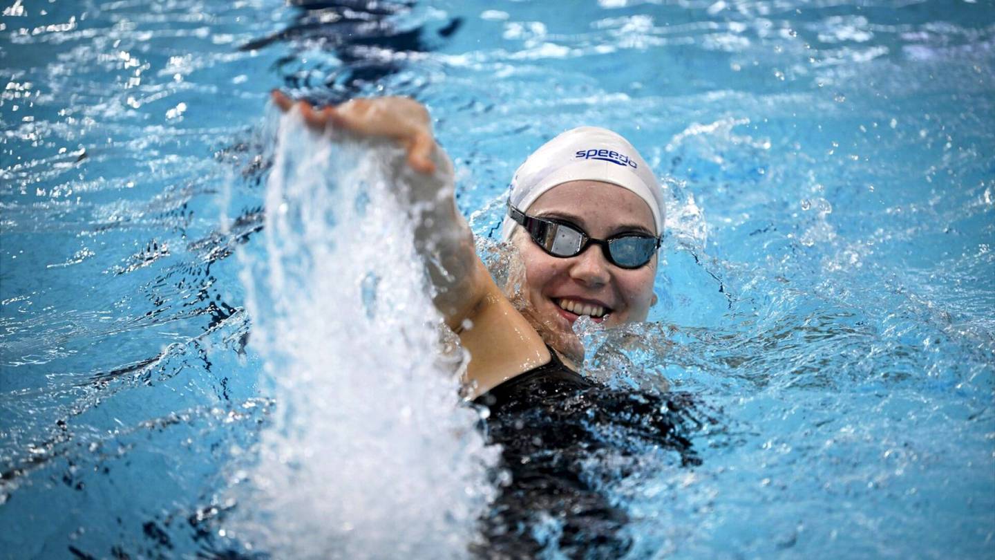 Uinti | EM-mitalisti Ida Hulkko hakee uintikuntoa Saksan mestaruuskisoista