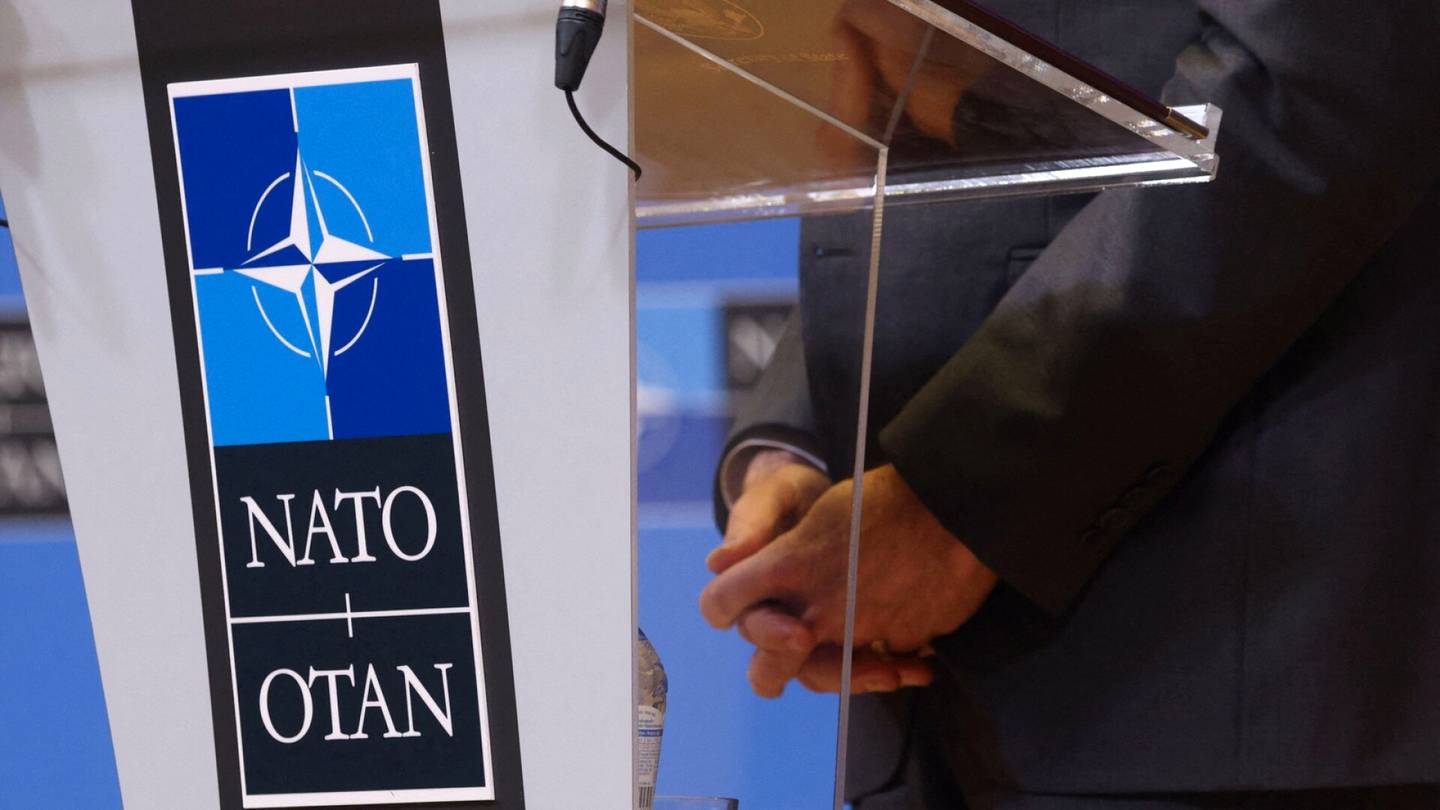 Lakimuutokset | Tiedustelulain muutokset lausunto­kierrokselle – Suojelu­poliisille oikeus luovuttaa tietoja Natolle