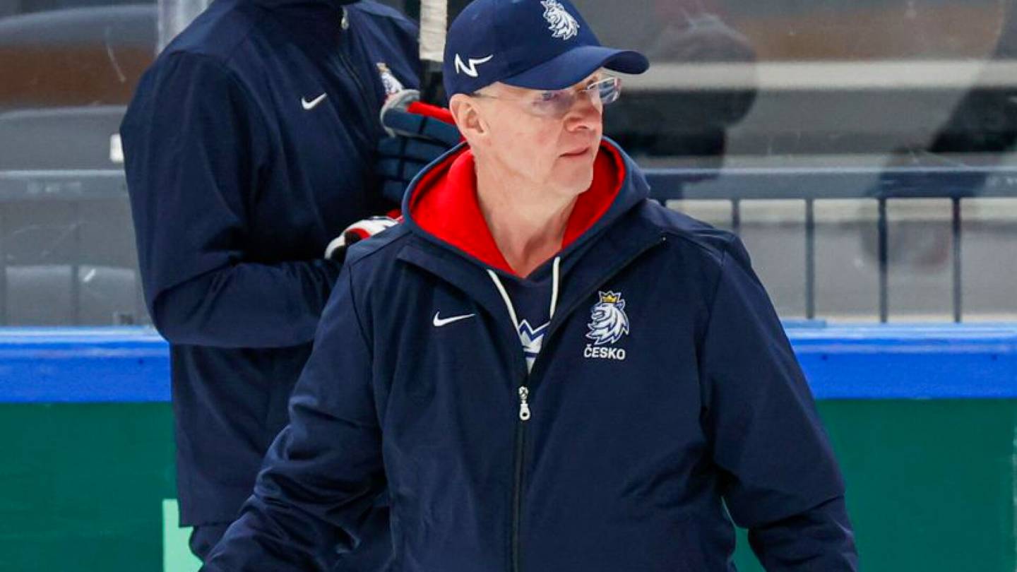 Jääkiekon MM-kisat | Tšekin valmentaja Kari Jalonen kehuu Kanadaa ja varoittaa Leijonia: ”Ovat koko ajan parantaneet”