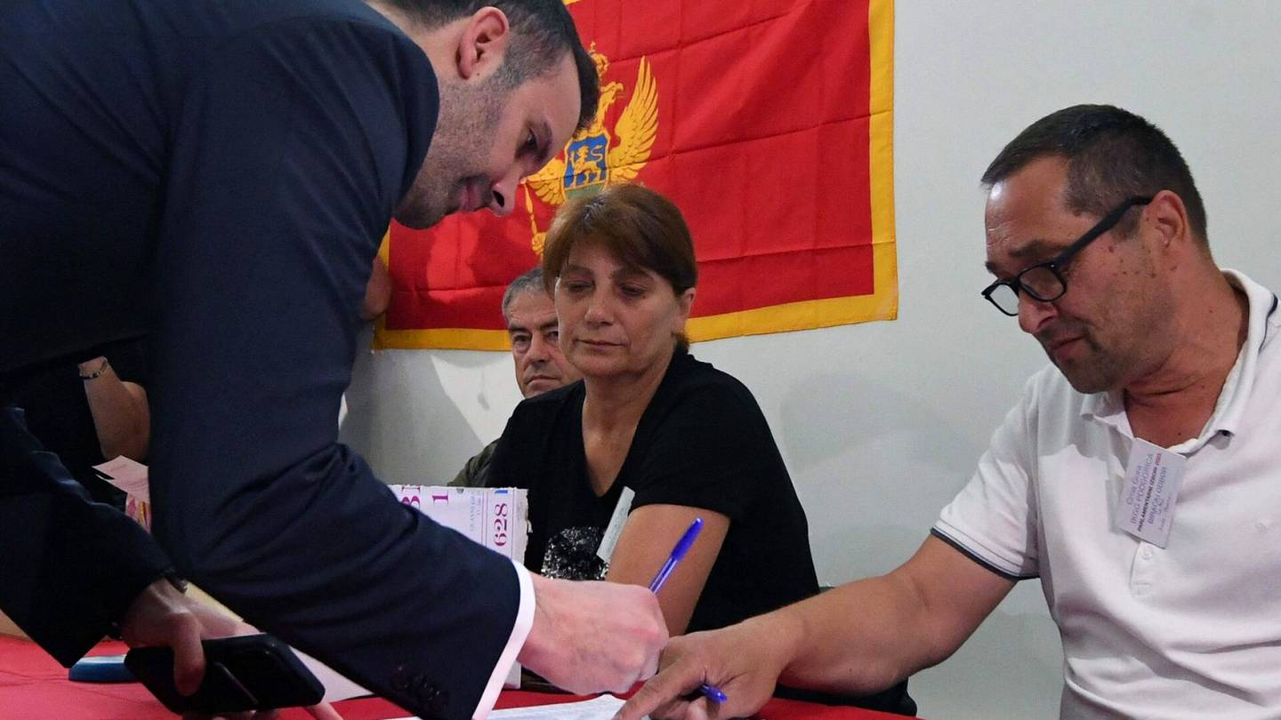 Montenegro | Länsimielinen Eurooppa nyt -puolue nousemassa suurimmaksi Montenegron parlamentti­vaaleissa