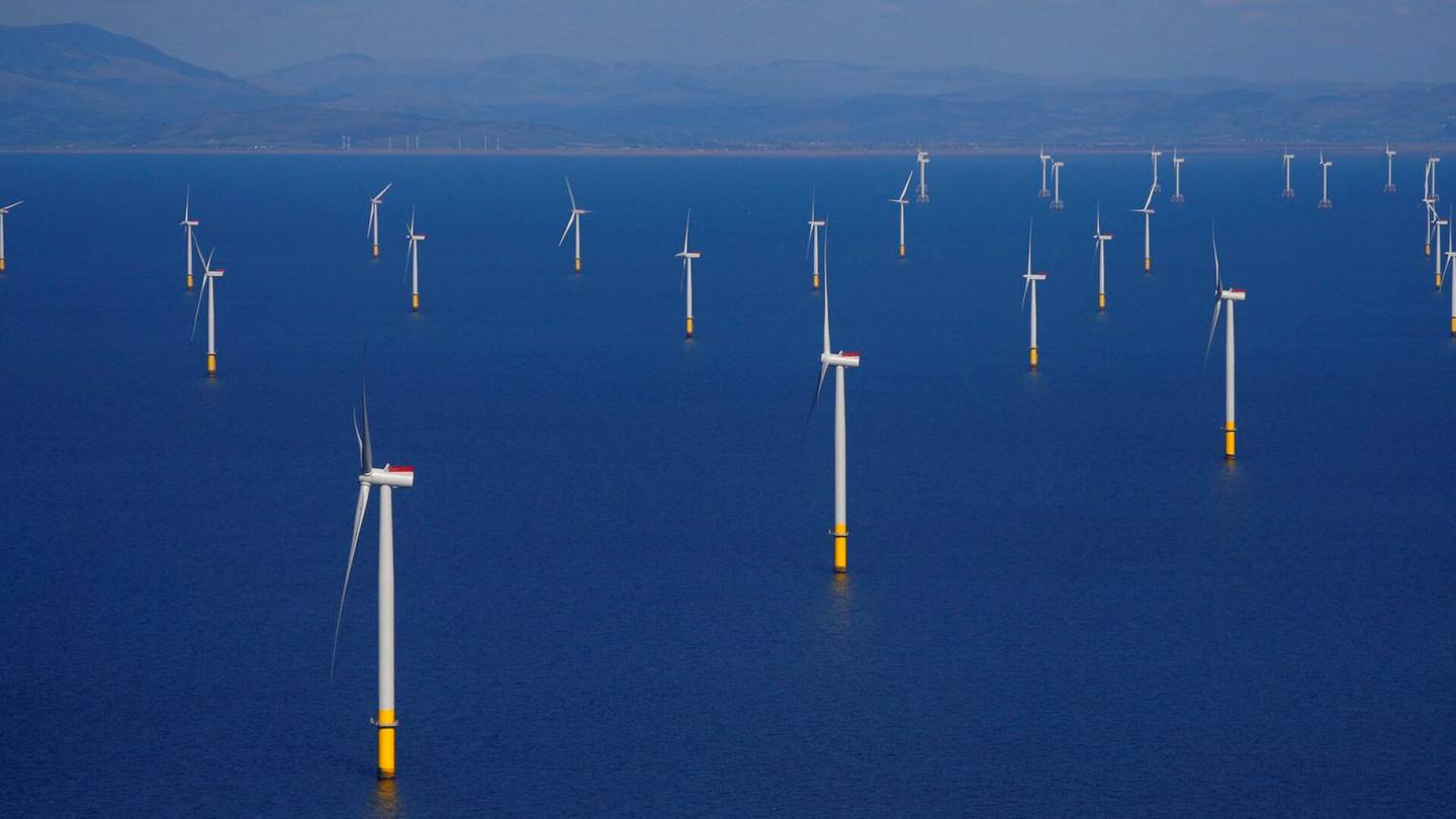 Energia | Shell aikoo rakentaa maailman suurimman kelluvan tuulivoima­puiston, joka tuottaisi sähköä enemmän kuin kaikki Suomen tuulivoimalat