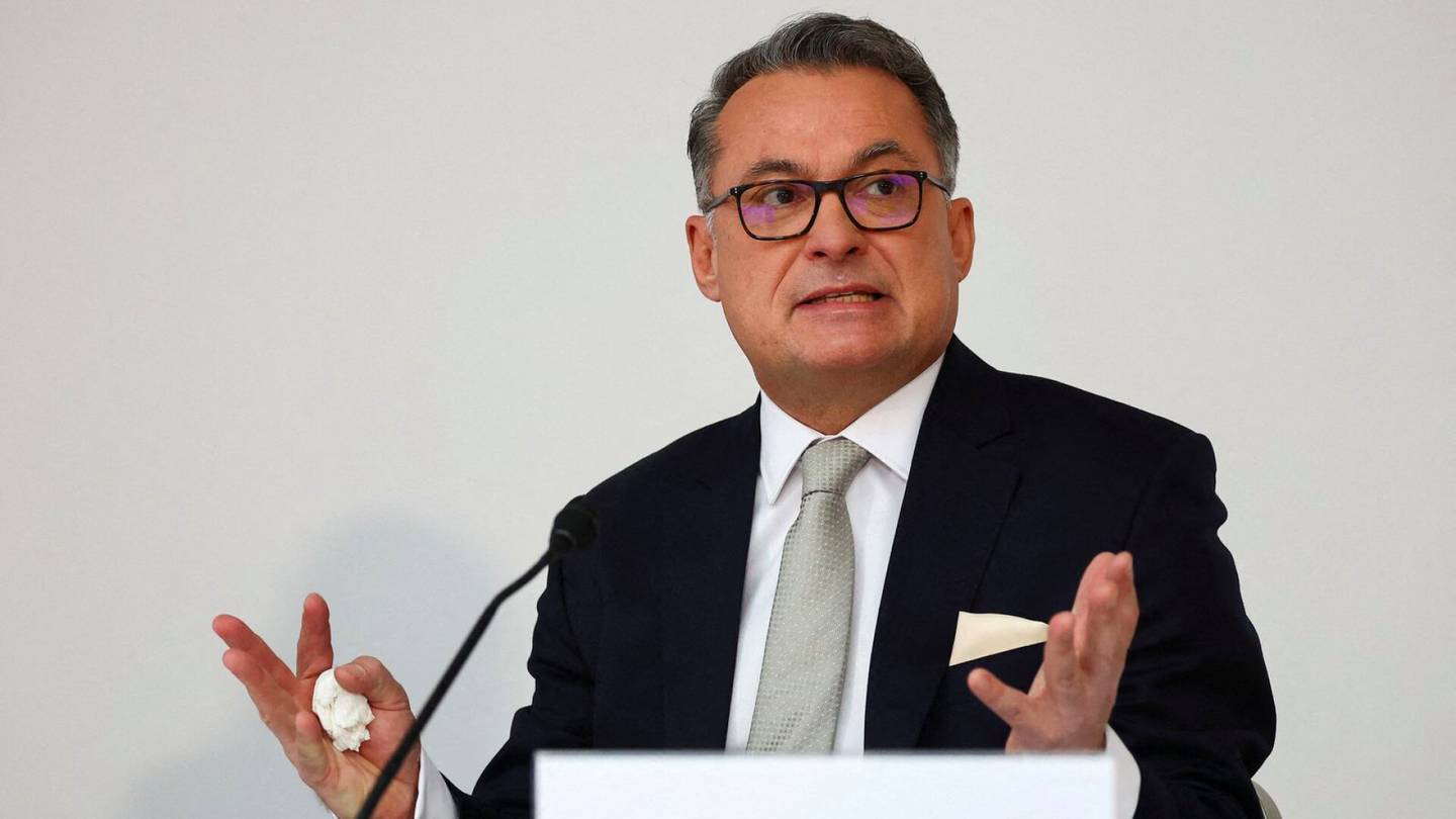 Keskuspankit | Bundesbankin pääjohtaja nostaisi vielä korkoja, eikä yllättynyt pankki­osakkeiden heilunnasta: ”Voi olla kuoppaista menoa”