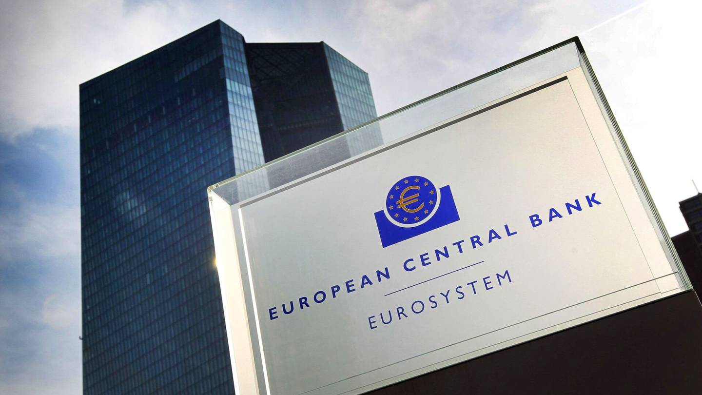 Rahapolitiikka | Bloomberg: EKP pohtii koron­nosto­tahdin hidastamista