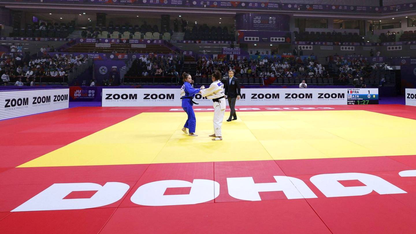 Judo | Venäläiskatsojat poistettiin judon MM-kisoista – käyttivät sotaisia tunnuksia