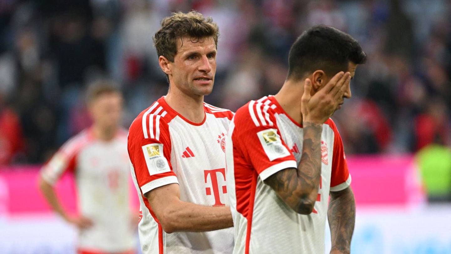 Jalkapallo | Bayern München hävisi – Saksan mestaruus Borussia Dortmundin ulottuvilla