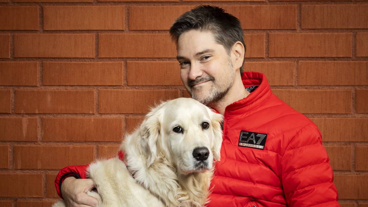 Minä ja hän | Huippukokki Henri Alén ja hänen koiransa lopettivat koirakoulun siihen, kun Selja päästi areenan keskelle isot pökäleet ja poistui