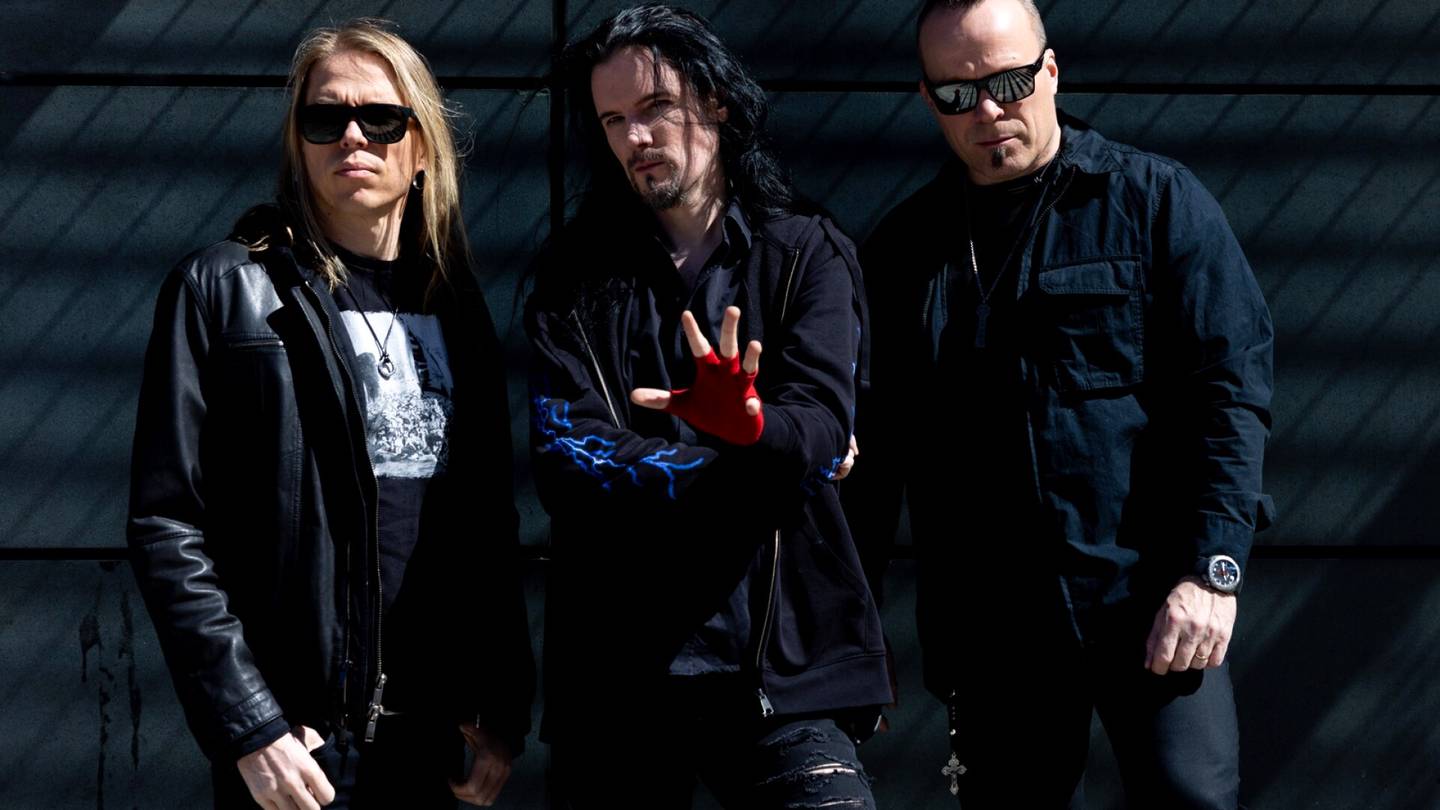 Musiikki | Apocalyptica tulkitsee taas Metallicaa: ”Nykyään soittoni muistuttaa lapiointia”, sanoo Eicca Toppinen