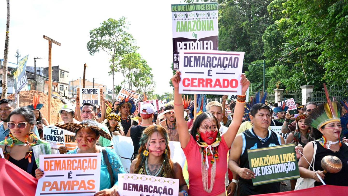 Sademetsien suojelu | Amazonian johtajat tiivistävät yhteis­työtään, mutteivät pääse sopuun metsä­kadon pysäyttämisestä