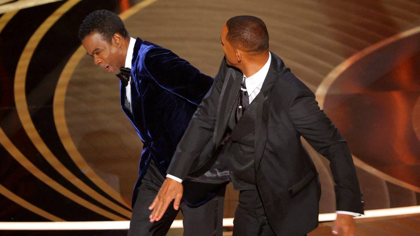 Oscarit | Yhdysvaltain elokuva-akatemia tuomitsee Will Smithin käyttäytymisen Oscar-gaalassa