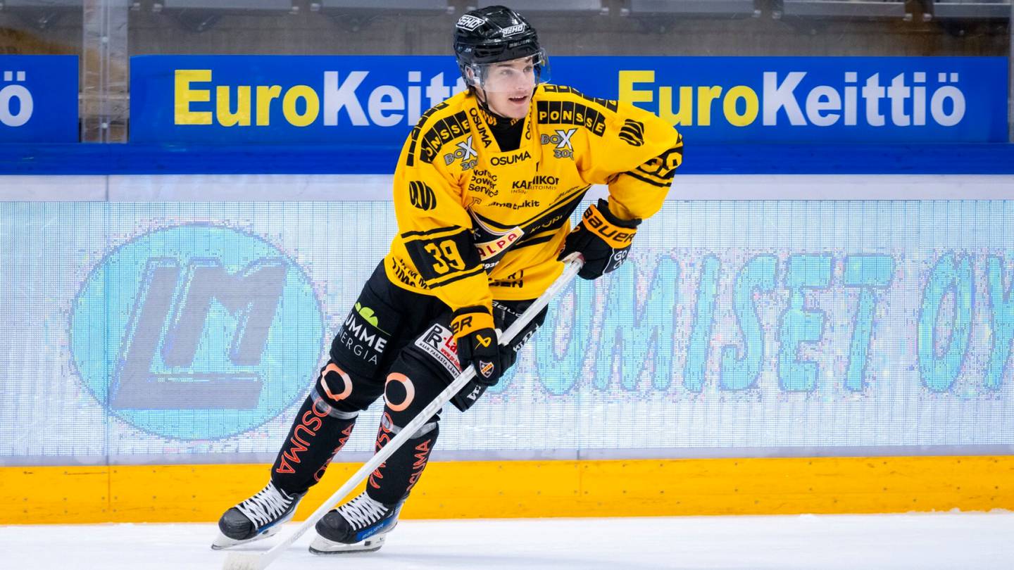 Jääkiekko | SM-liigassa pelannut Logan Hutsko lopettaa uransa 25-vuotiaana – taustalla useita päävammoja