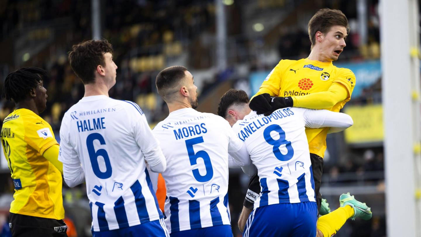 Jalkapallo | HJK:lla karmea sarja-avaus – KuPS selvään voittoon