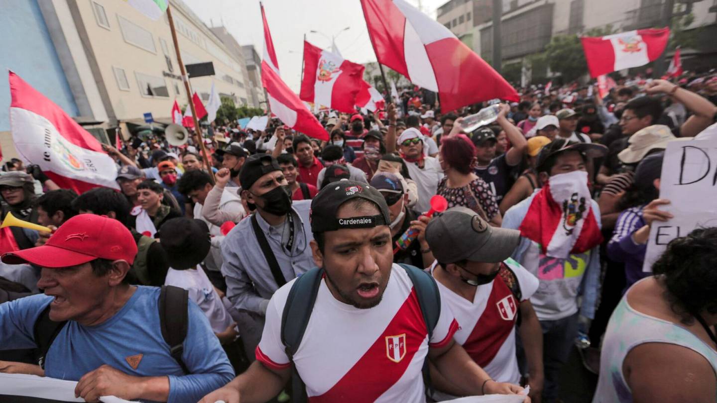 Peru | Uutta presidenttiä vastustavat mielenosoitukset laajenivat Perussa