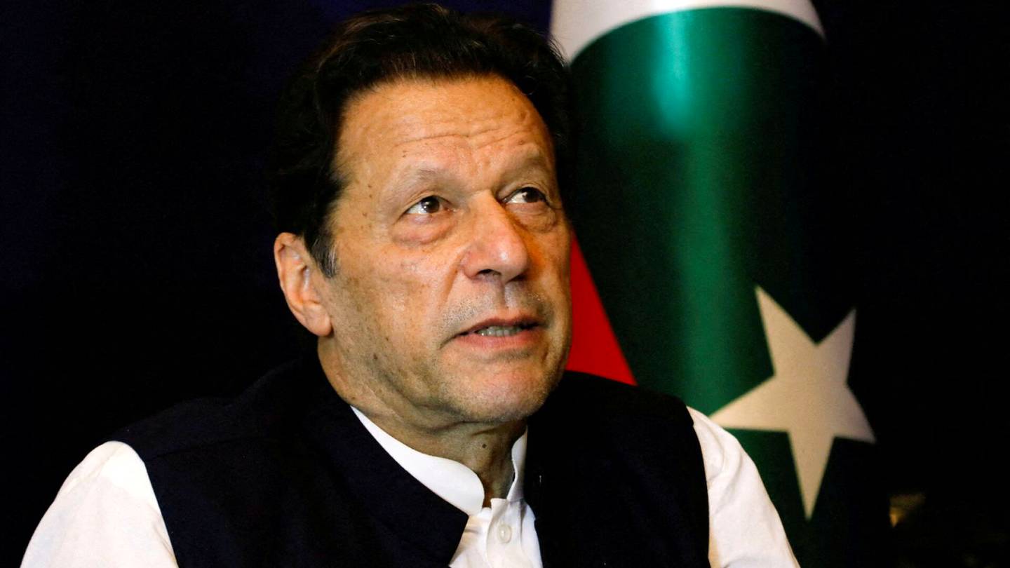 Pakistan | Pakistanin entinen pääministeri Imran Khan tuomittiin lahjonnasta kolmeksi vuodeksi vankeuteen