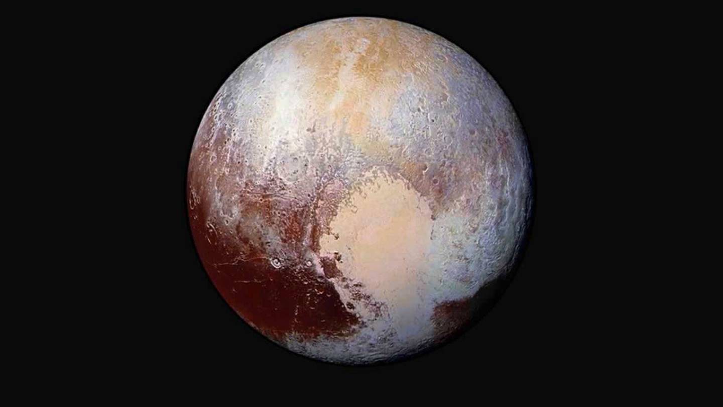 Planeetat | Yleisön rakastama Pluto jäisi ulos planeetan uudestakin määritelmästä