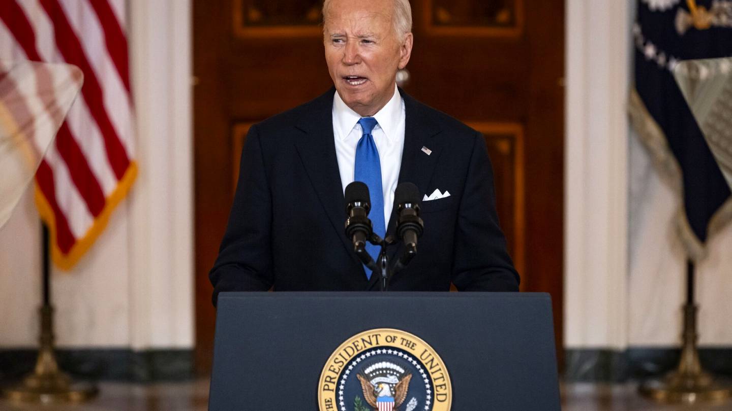 Yhdysvallat | Joe Biden arvosteli voimakkaasti korkeimman oikeuden päätöstä nostaa presidentti ”kuninkaaksi”